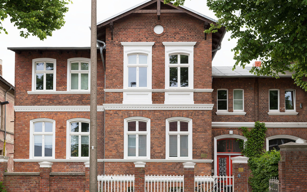 Sanierung eines Brandschaden in Greifswald, Stralsunder Straße  mit Rekonstruktion des historischen Dachstuhl